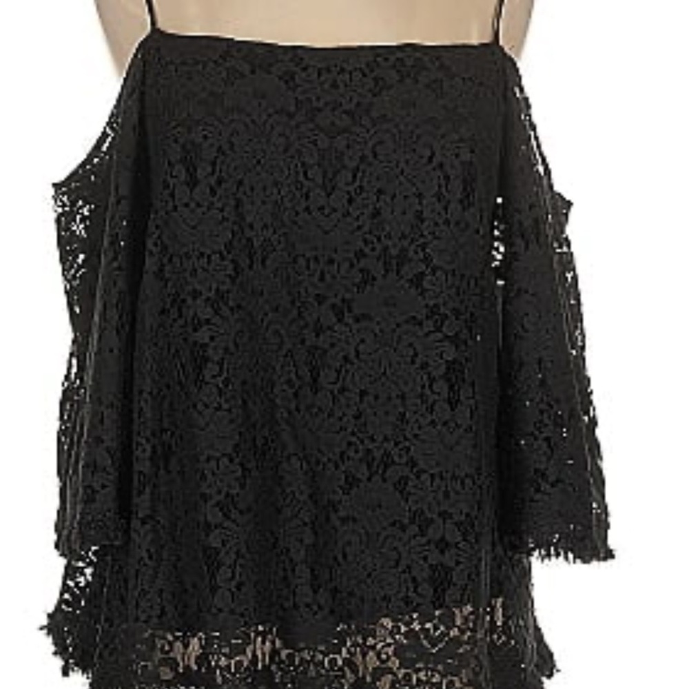 Black Lace Cold Off- Shoulder Top